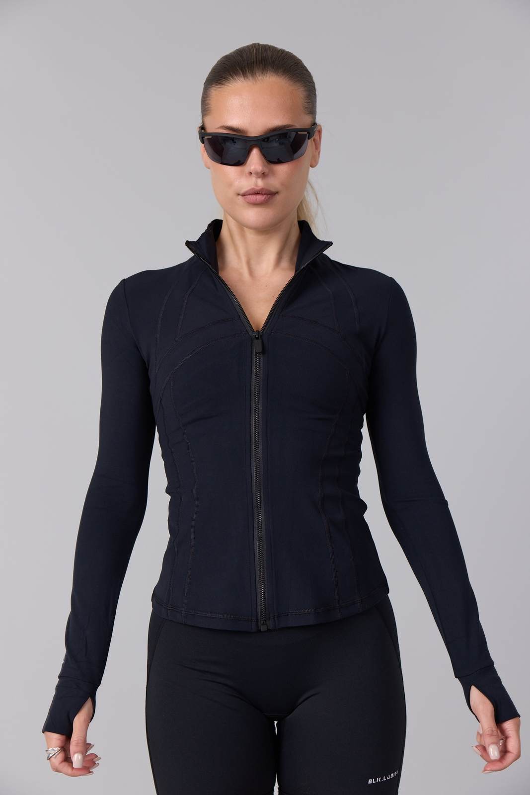 11ATTRACT FULL ZIP LS BLOUSE