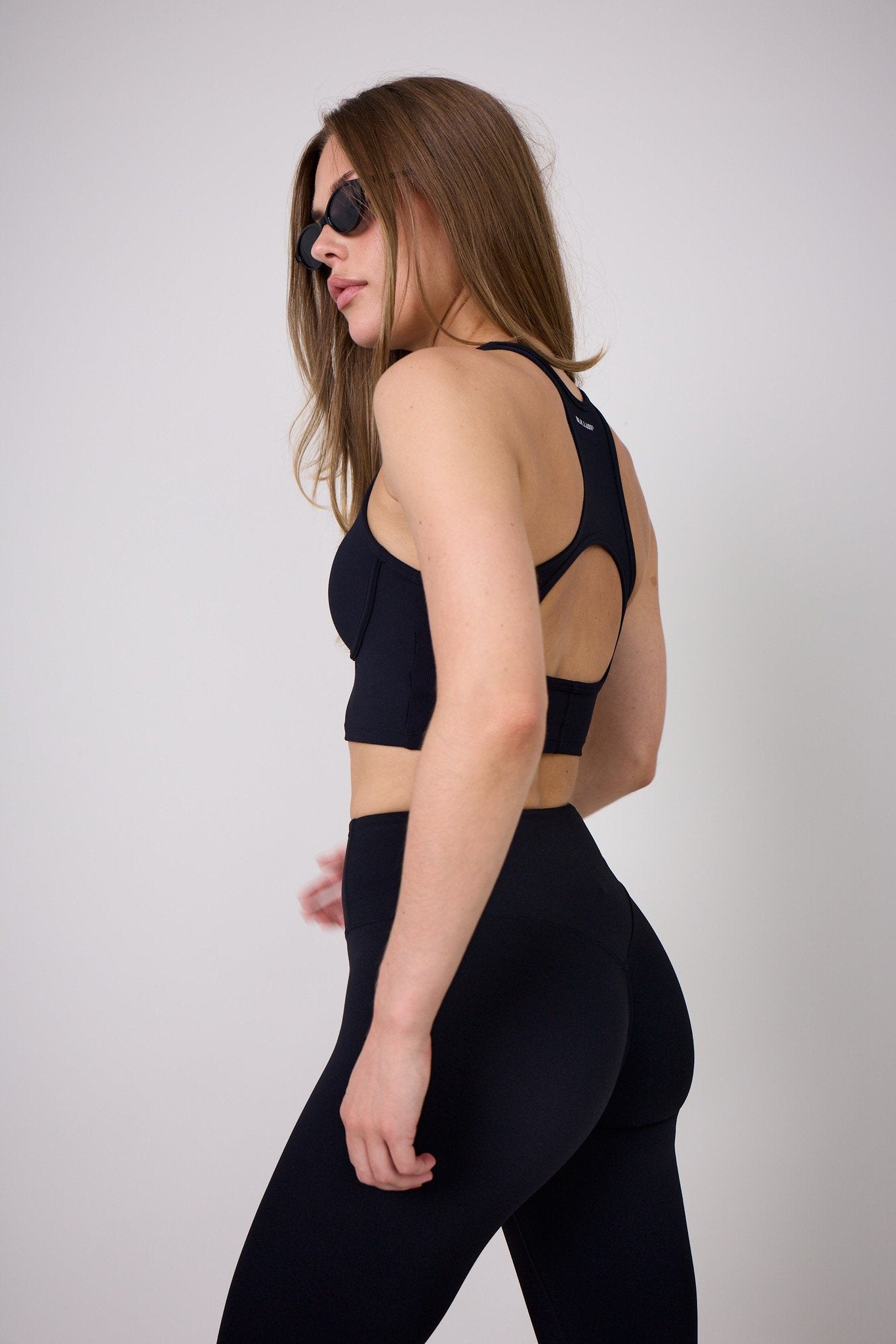 11ELEGANCE SPORTS TOP hover
