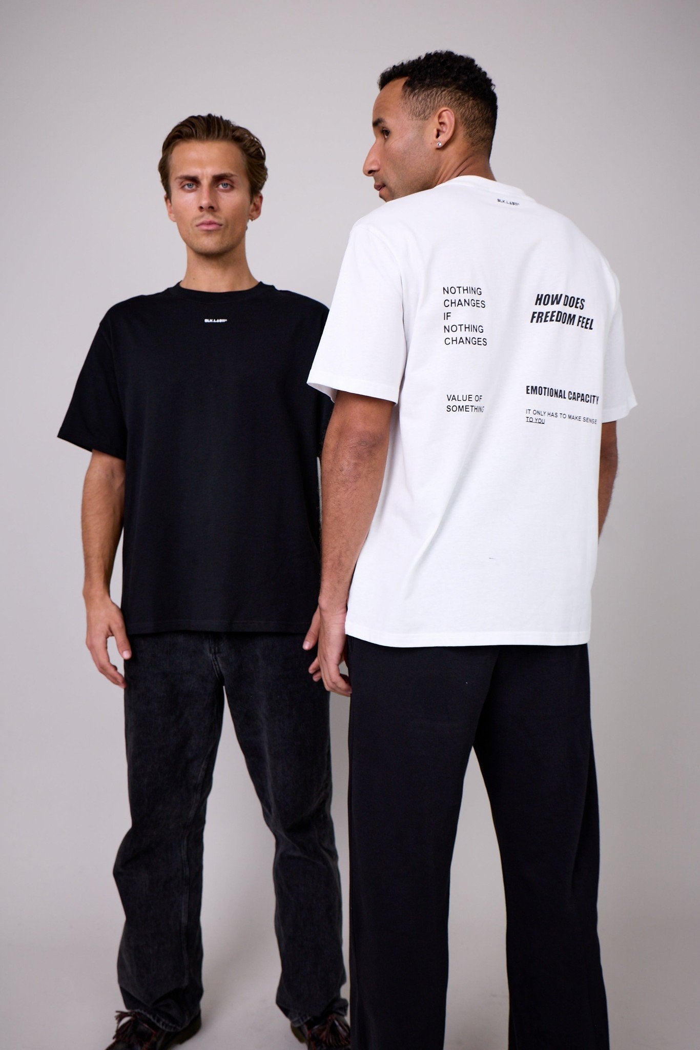 11REFLECT BOX TEE #1 hover